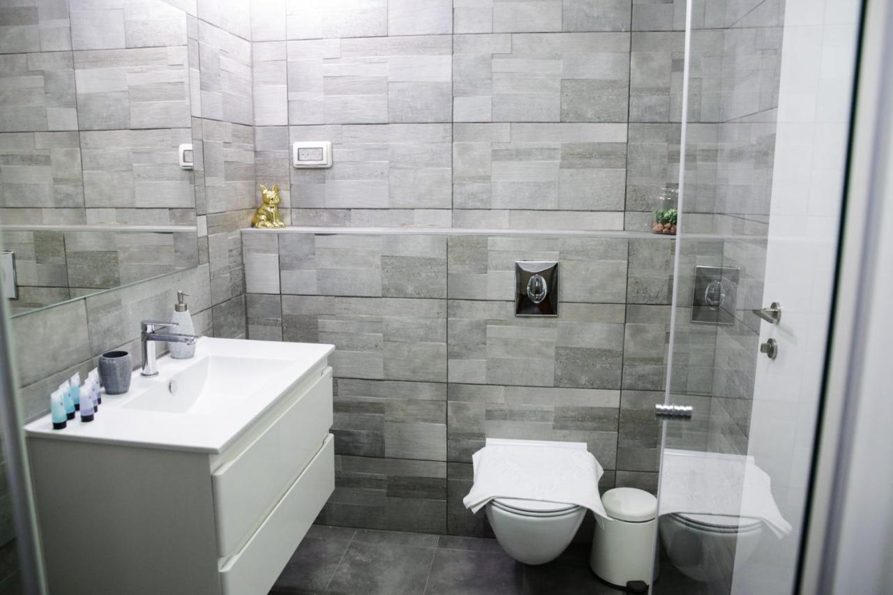 Yalarent Midtown Towers Tlv Apartment Tel Aviv Exterior photo